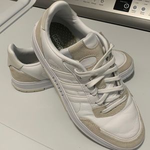 Womens white Adidas 8.5